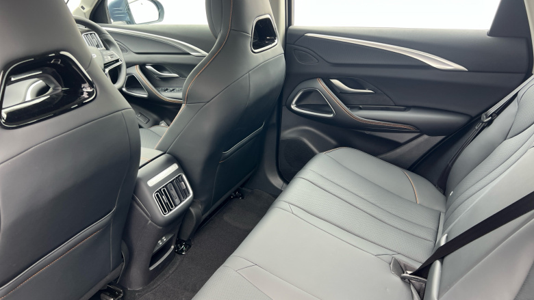 BYD Sealion 5 1.5 DM-i Comfort 5dr Auto Estate